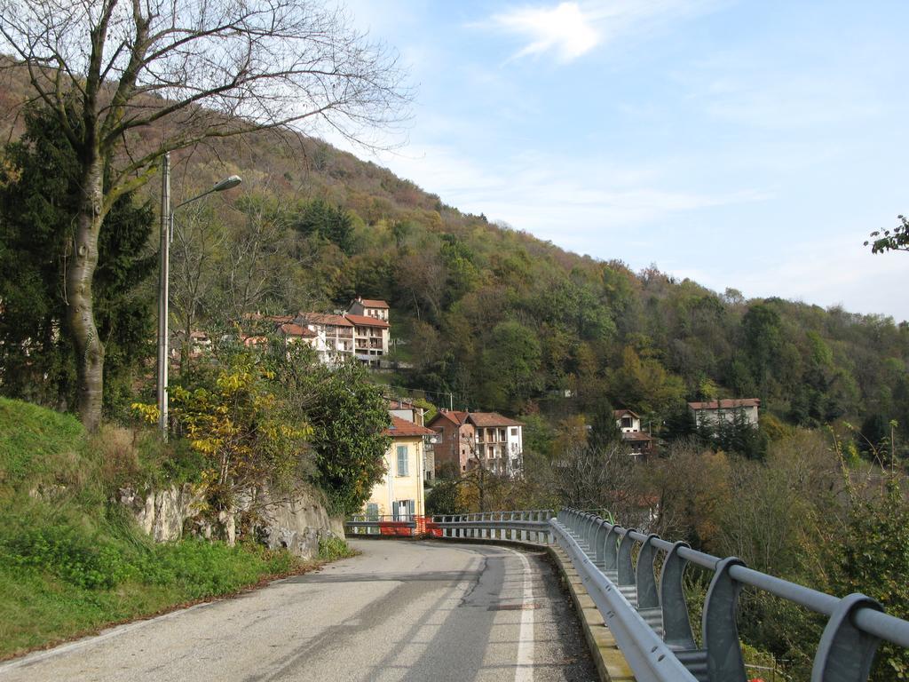 Locanda Del Pittore Arcumeggia Exterior foto